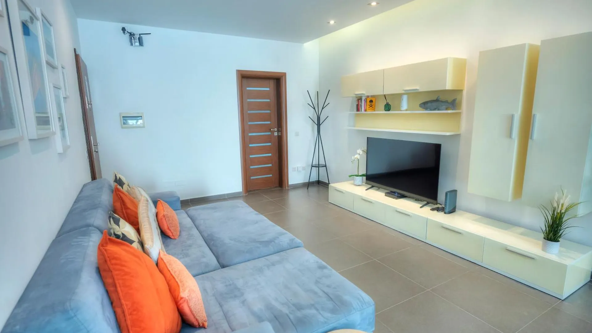 Bright & Large 2Bedrooms In Sliema Center Mpor1-1