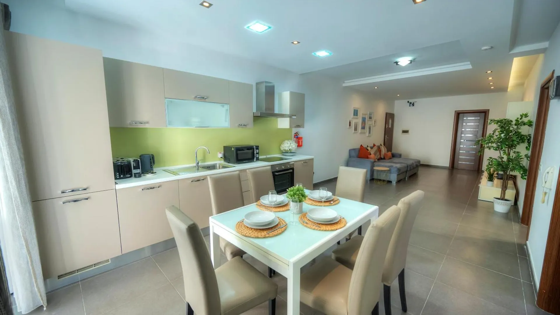 Bright & Large 2Bedrooms In Sliema Center Mpor1-1 Malta