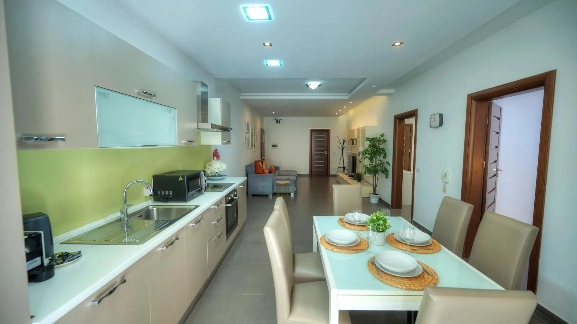 Bright & Large 2Bedrooms In Sliema Center Mpor1-1 0*,