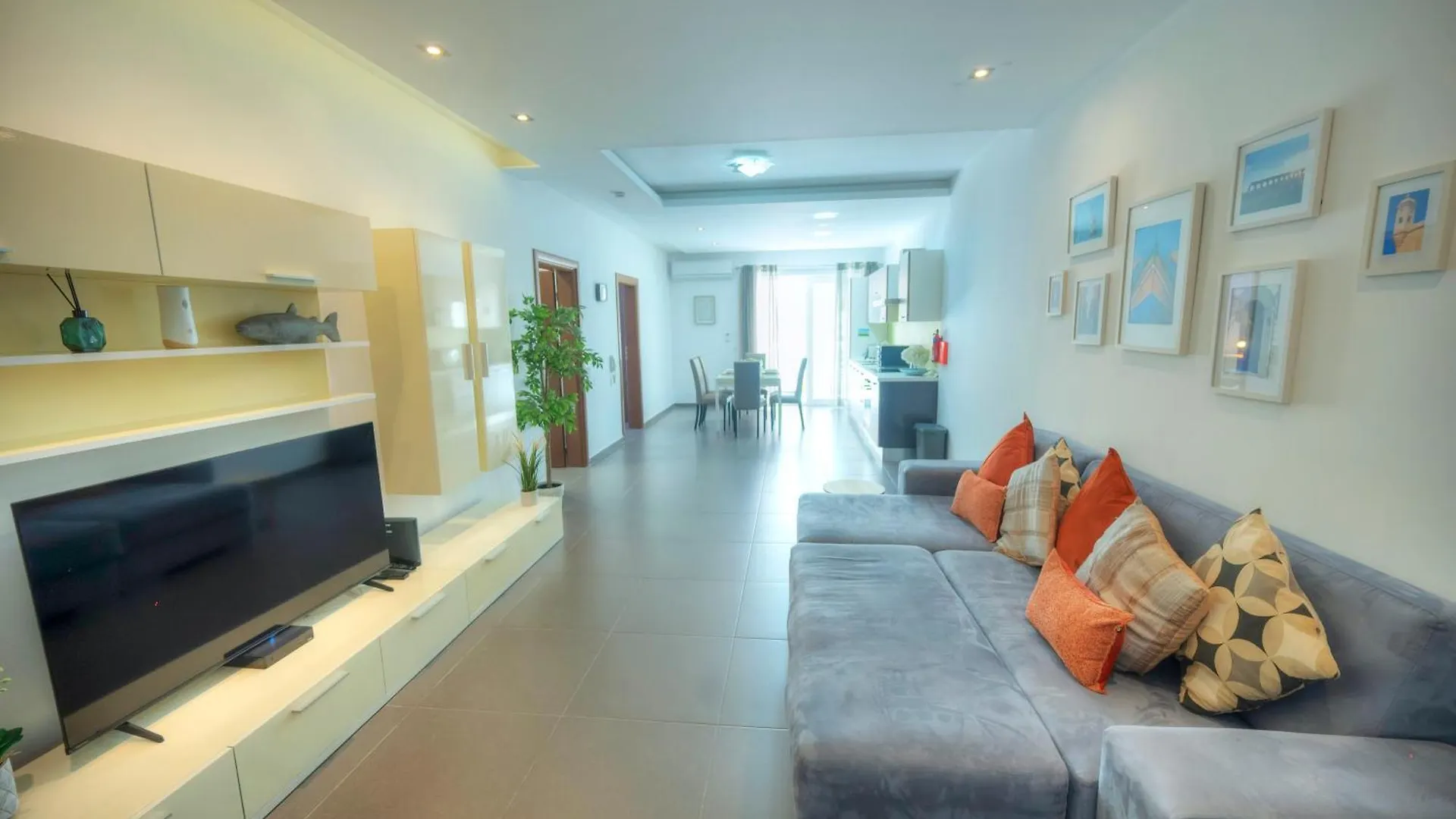 Apartment Bright & Large 2Bedrooms In Sliema Center Mpor1-1