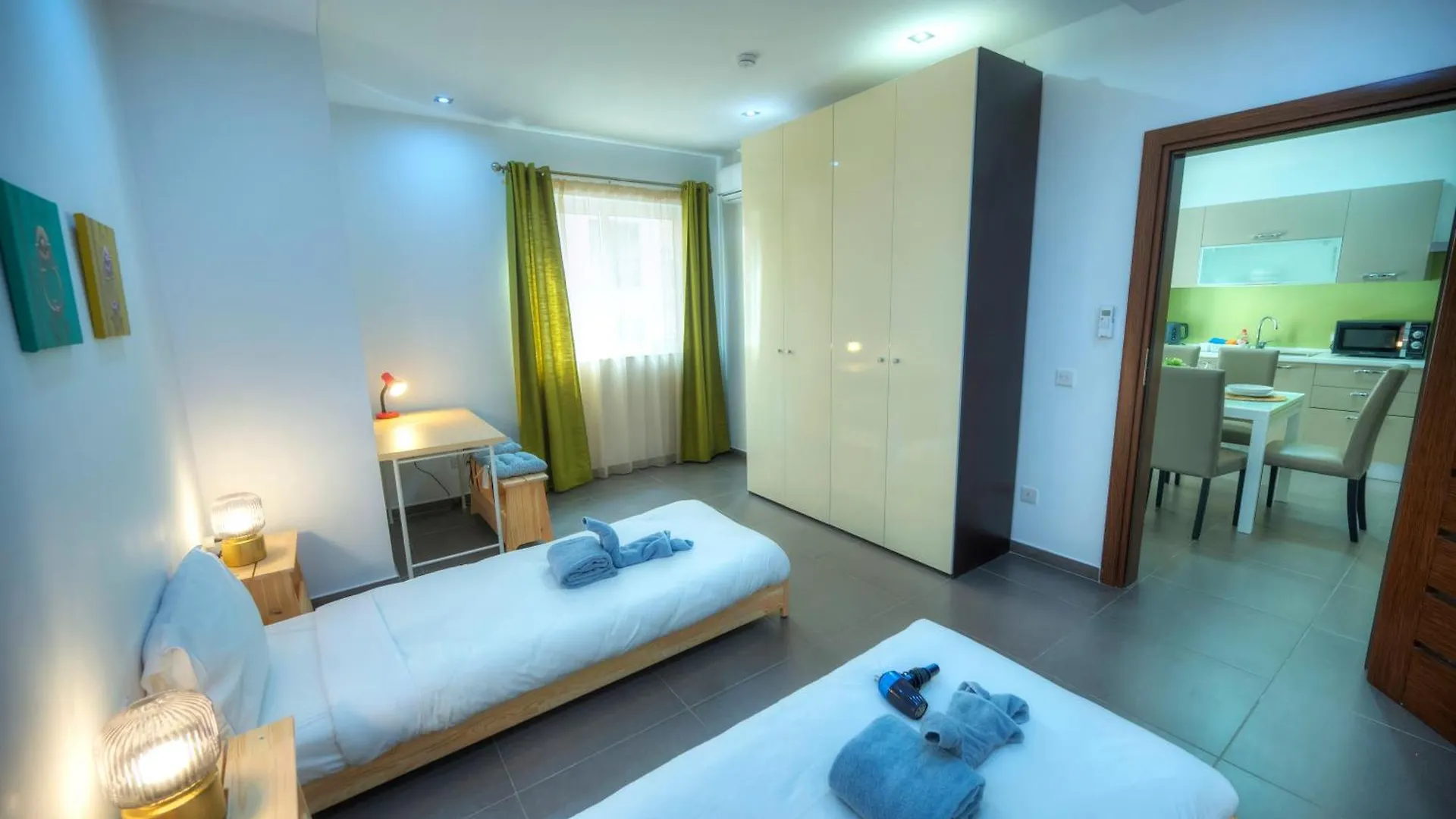 Bright & Large 2Bedrooms In Sliema Center Mpor1-1 Malta
